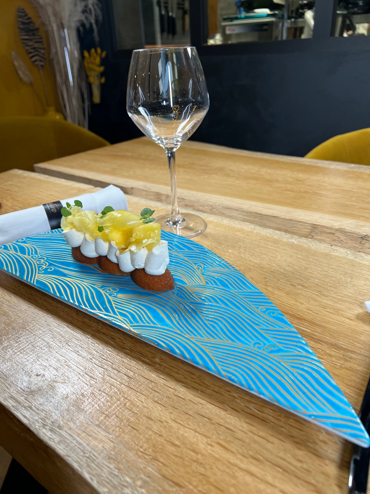 Plat Demie Lune Allongée